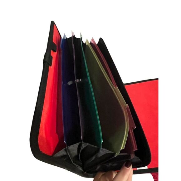 Case-It Red & Black Daily Use Binder with Mesh Pocket - Picture 7 of 7